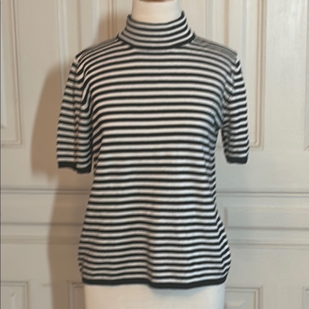 Sag Harbor Black and White Fitted Ribbed Tee